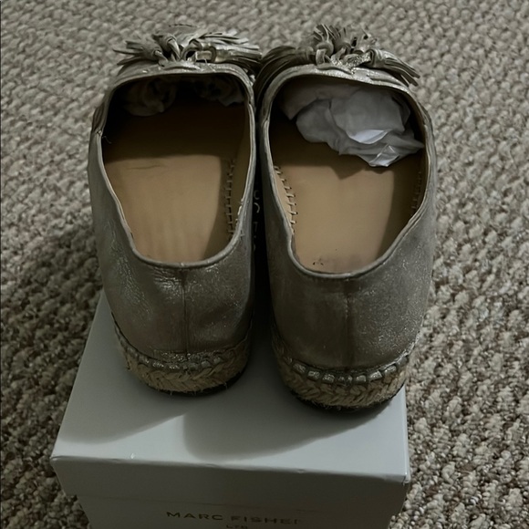 Marc Fisher Gold Accessory - Picture 4 of 5